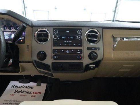Used 2016 Ford F250 XLT w/ XLT Value Package AWD/4WD image 11