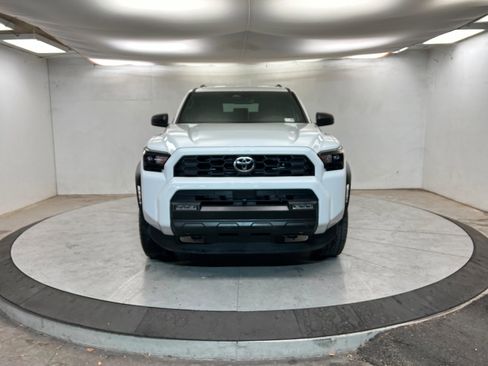 Used 2025 Toyota 4Runner TRD Off-Road image 9
