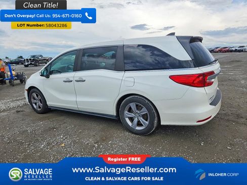 Used 2018 Honda Odyssey EX image 3