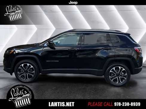 Certified 2022 Jeep Compass Limited image 3