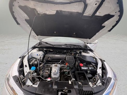 Used 2017 Honda Accord Sport Special Edition image 43