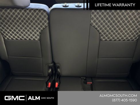 New 2026 GMC Acadia Denali w/ Super Cruise Package FWD image 25