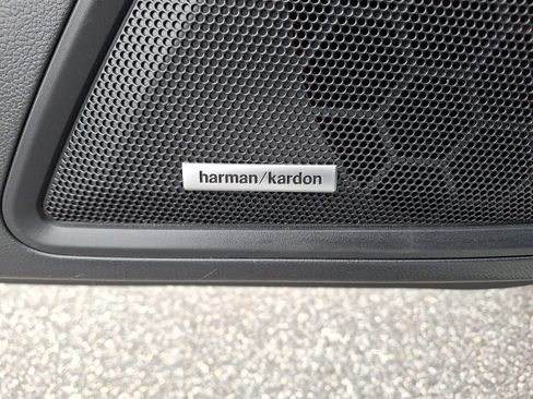 Certified 2023 Subaru Legacy Limited image 18