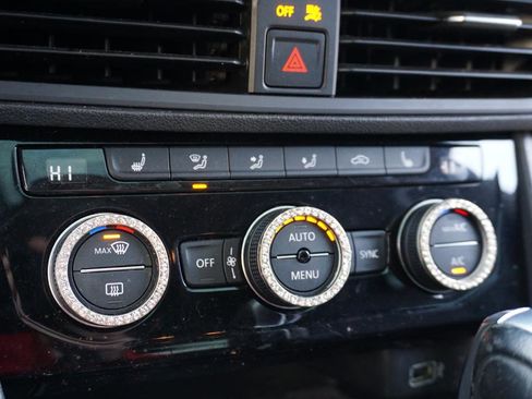 Used 2019 Volkswagen Jetta R-Line image 20