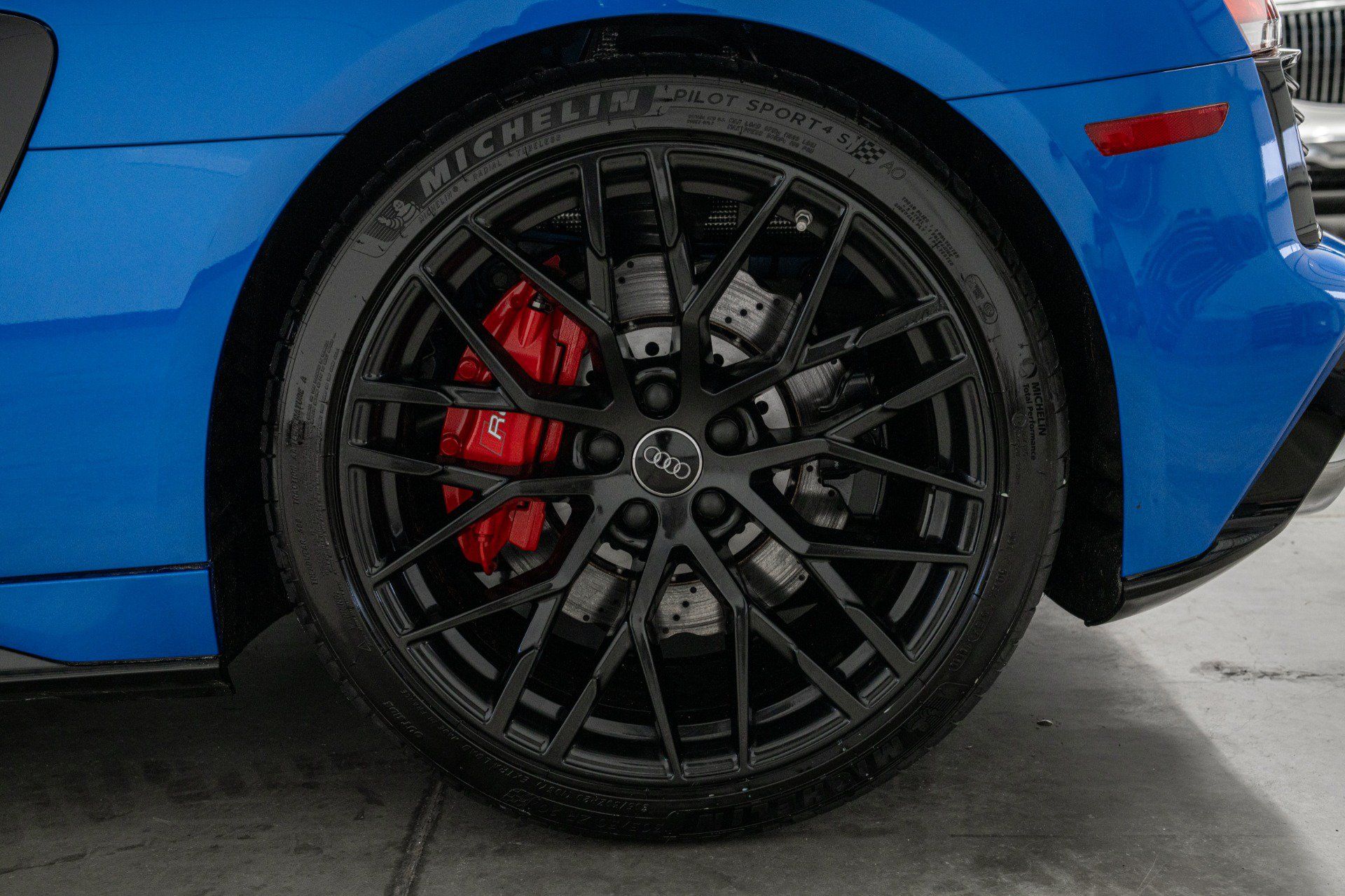 Used 2020 Audi R8 V10 AWD/4WD image 10