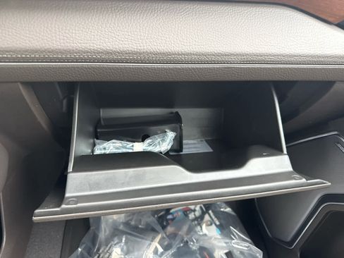 New 2025 GMC Sierra 2500 Denali w/ Denali Reserve Package image 30