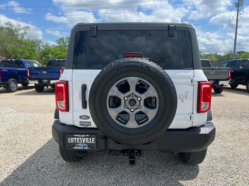 Used 2023 Ford Bronco Big Bend image 7