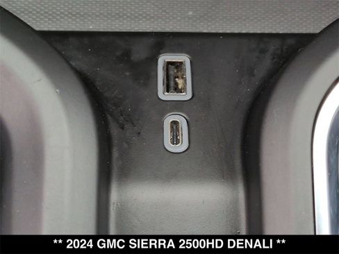 Used 2024 GMC Sierra 2500 Denali w/ Denali Reserve Package image 23