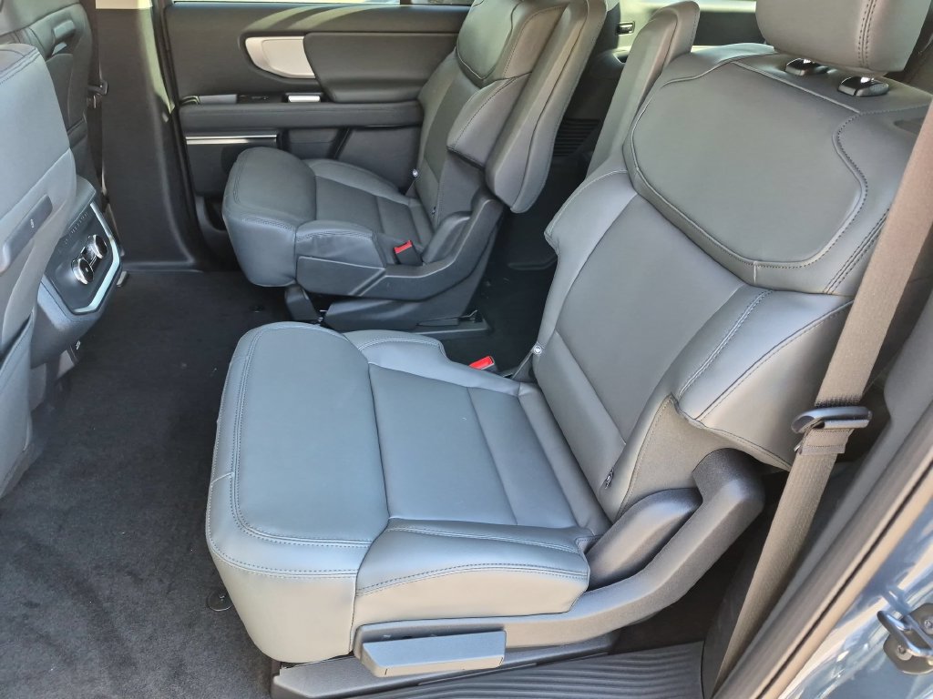 New 2027 Ford Expedition Max Active AWD/4WD image 18