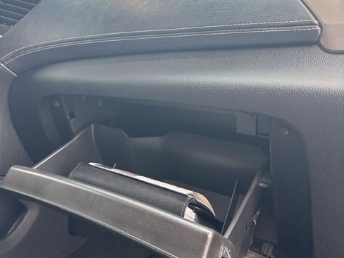 Used 2016 GMC Yukon Denali w/ Open Road Package image 34