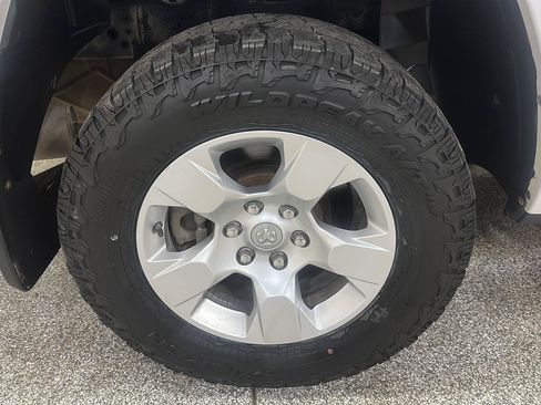 Used 2021 RAM 1500 Big Horn AWD/4WD image 10