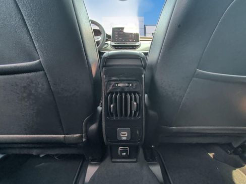 Used 2025 Jeep Compass Limited w/ Sun & Sound Group AWD/4WD image 30