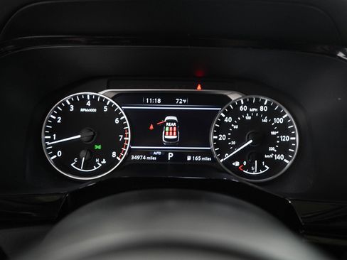 Used 2024 Nissan Pathfinder SV AWD/4WD image 28