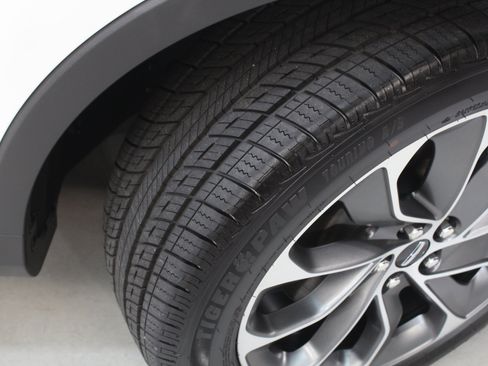 Used 2023 Lincoln Nautilus Reserve FWD image 22