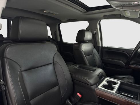 Used 2018 GMC Sierra 1500 SLT w/ Enhanced Driver Alert Package RWD image 37