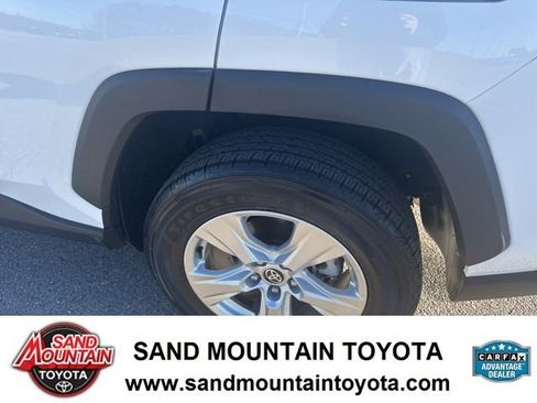 Used 2021 Toyota RAV4 XLE image 12