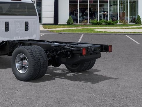 New 2026 GMC Sierra 3500 Pro w/ Convenience Package AWD/4WD image 14