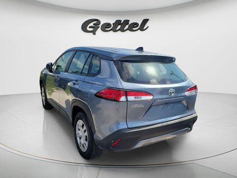 Used 2024 Toyota Corolla Cross L image 3