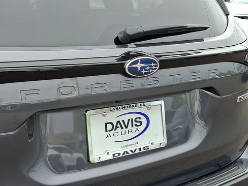 Used 2025 Subaru Forester Touring AWD/4WD image 34