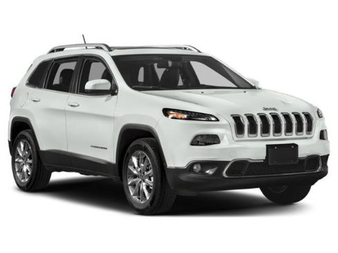 Used 2015 Jeep Cherokee Limited w/ Luxury Group FWD image 9