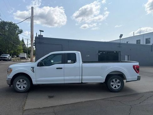 Used 2021 Ford F150 XLT RWD image 4