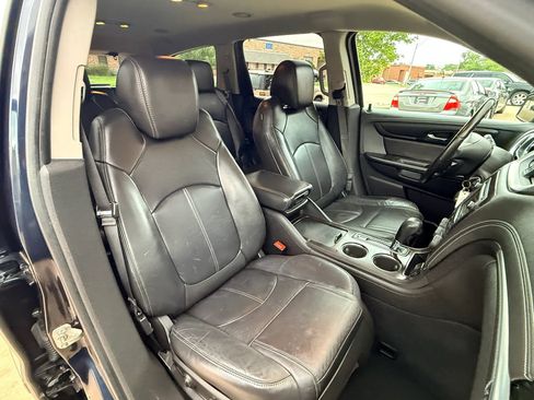 Used 2016 Chevrolet Traverse LT AWD/4WD image 16