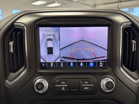 Used 2022 GMC Sierra 3500 AT4 w/ AT4 Preferred Package image 46