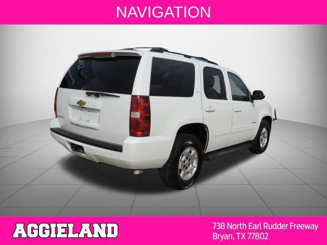 Used 2014 Chevrolet Tahoe LT w/ Luxury Package RWD image 4