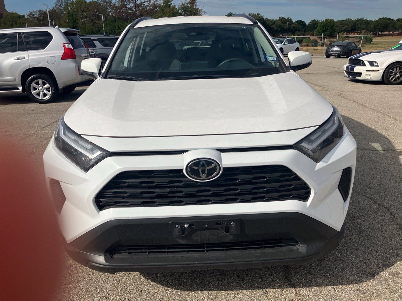 Used 2025 Toyota RAV4 XLE FWD image 2