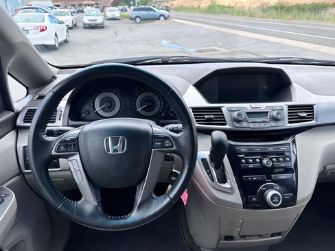 Used 2012 Honda Odyssey EX-L image 8