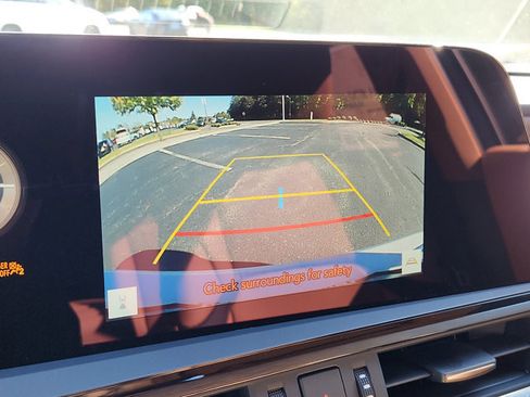 New 2025 Lexus ES 350 w/ Premium Package image 14