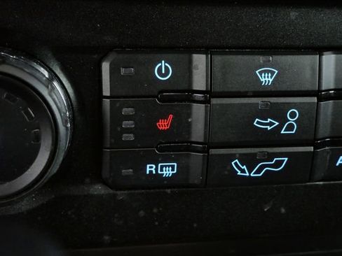 Used 2020 Ford F150 XLT w/ Equipment Group 302A Luxury image 23