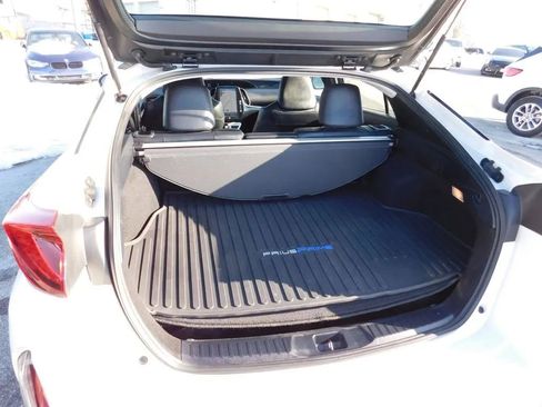 Used 2018 Toyota Prius Prime Advanced image 6
