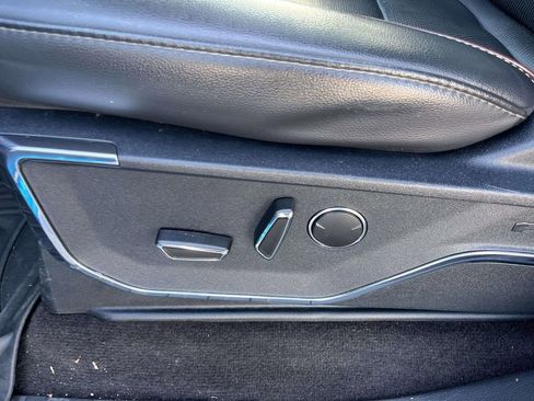 Used 2021 Ford F150 Lariat w/ Equipment Group 502A High image 17