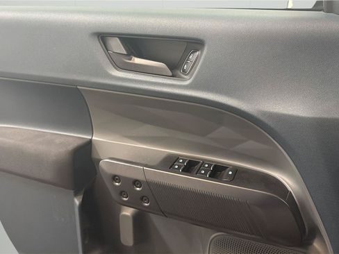 Used 2024 Ford Maverick XL FWD image 23