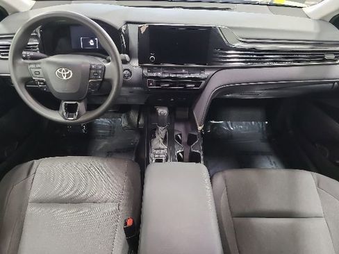Used 2025 Toyota Camry LE FWD image 21