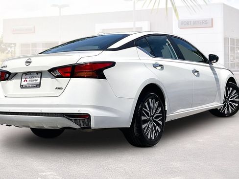 Used 2025 Nissan Altima 2.5 SV AWD/4WD image 33