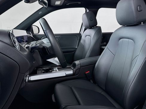 Certified 2025 Mercedes-Benz EQB 250+ w/ Winter Package image 18