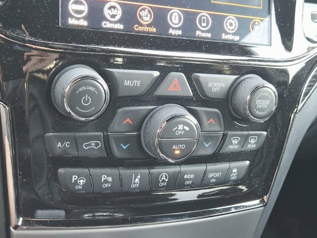 Used 2021 Jeep Grand Cherokee High Altitude AWD/4WD image 19