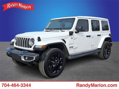 Used 2024 Jeep Wrangler Unlimited Sahara w/ Technology Group