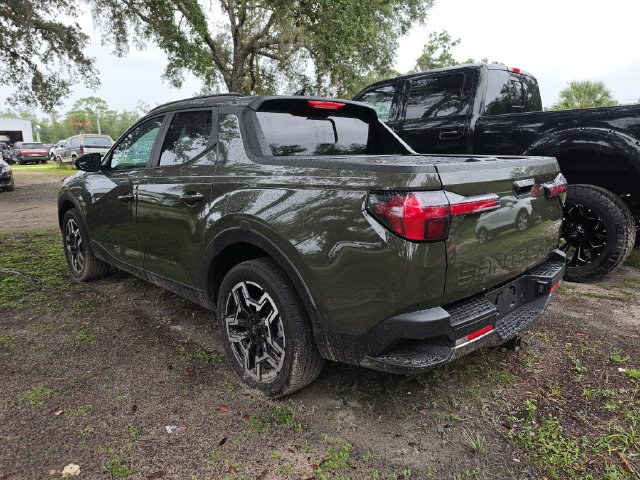 Used 2025 Hyundai Santa Cruz Limited AWD/4WD image 6