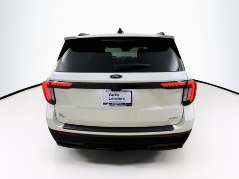 Used 2025 Ford Explorer ST-Line w/ Premium Package AWD/4WD image 6