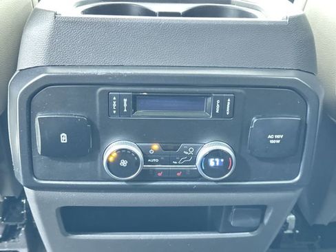 Used 2021 Ford Expedition Limited image 22