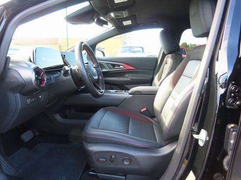 Certified 2024 Chevrolet Equinox EV RS image 12