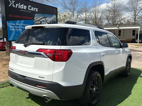 Used 2018 GMC Acadia SLT AWD/4WD image 8