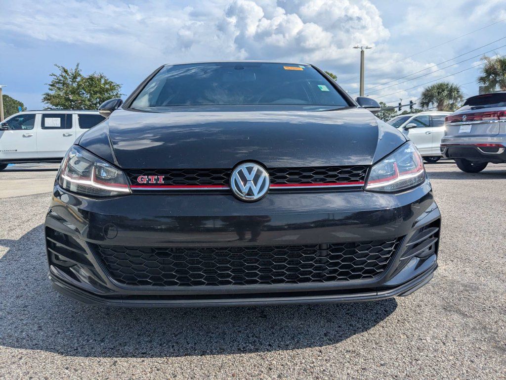 Used 2020 Volkswagen GTI SE FWD image 9