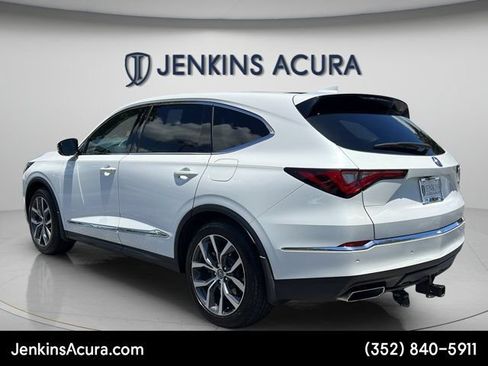 Certified 2023 Acura MDX FWD w/ Technology Package image 5