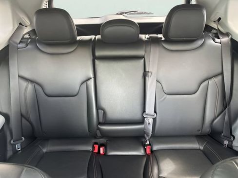 Used 2022 Jeep Compass Limited AWD/4WD image 28
