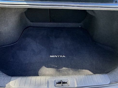 Used 2025 Nissan Sentra SV FWD image 29