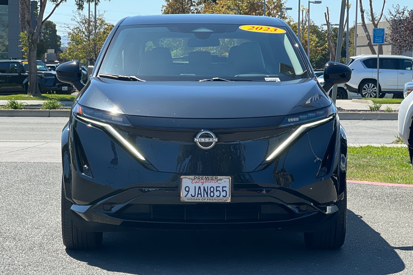 Certified 2023 Nissan Ariya FWD image 9